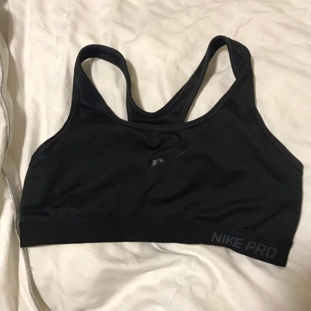 Sports bra
